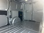 Ford E-Transit Custom 71kWh 340 L2H1 | Trekhaak | Dubb. Schuifdeur | Stoel/voorruitverwarming | 2 zitplaatsen rechtsvoor | Airco (automatisch) | Apple Carplay/Android Auto|telefoonintegratie premium