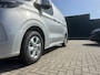 Ford E-Transit Custom 71kWh 340 L2H1 | Trekhaak | Dubb. Schuifdeur | Stoel/voorruitverwarming | 2 zitplaatsen rechtsvoor | Airco (automatisch) | Apple Carplay/Android Auto|telefoonintegratie premium
