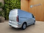 Ford E-Transit Custom 71kWh 340 L2H1 | Trekhaak | Dubb. Schuifdeur | Stoel/voorruitverwarming | 2 zitplaatsen rechtsvoor | Airco (automatisch) | Apple Carplay/Android Auto|telefoonintegratie premium