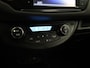 Toyota Yaris 1.5 Hybrid Lease - ACHTERUITRIJCAMERA - BLUETOOTH TELEFOONVOORBEREIDING - CRUISE CONTROL - CLIMATE CONTROL - ELEKTRISCHE RAMEN VOOR - LICHTMETALEN VELGEN - NAVIGATIESYSTEEM