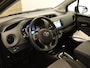 Toyota Yaris 1.5 Hybrid Lease - ACHTERUITRIJCAMERA - BLUETOOTH TELEFOONVOORBEREIDING - CRUISE CONTROL - CLIMATE CONTROL - ELEKTRISCHE RAMEN VOOR - LICHTMETALEN VELGEN - NAVIGATIESYSTEEM