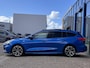Ford Focus Wagon 1.5 EcoBoost ST Line 150PK Automaat Elek. Trekhaak Panodak Winterpack Adaptieve Cruise Camera Head-Up Navi Full-LED B&O Keyless Privacy Glass *Full-Options*