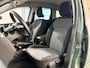 Dacia Duster 150PK TCe Extreme Automaat | Navigatie | Apple Carplay/Android Auto | Cruise Control | Climate Control | Lichtmetalen Velgen | Dodehoek detectie | Licht & Regen Sensor |