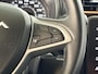Dacia Duster 150PK TCe Extreme Automaat | Navigatie | Apple Carplay/Android Auto | Cruise Control | Climate Control | Lichtmetalen Velgen | Dodehoek detectie | Licht & Regen Sensor |