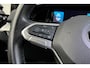 Volkswagen Golf 1.0 eTSI Life | Adaptieve cruise control | Apple Carplay | Navigatie