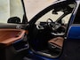 BMW X5 xDrive50e M Sport Pro , NL-auto, Sonderlackierung, pano, 4W-best., H/K, Luchtv., Merino, memory, 22", HUD, tr.haak, privacy
