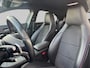 Mercedes-Benz A-klasse 180 Business Solution AMG(Goed onderH, Navi Groot, StoelV, Camera, Carplay, Cruise Con, Etc)