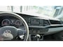 Volkswagen Transporter 2.0 TDI L2H1 28