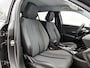Peugeot 2008 1.2 130pk Allure Pack Automaat | Navigatie | Apple Carplay/Android Auto | Climate Control | Stoelverwarming | Adaptieve Cruise Control | 17"LMV | LED | Camera |