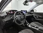 Peugeot 2008 1.2 130pk Allure Pack Automaat | Navigatie | Apple Carplay/Android Auto | Climate Control | Stoelverwarming | Adaptieve Cruise Control | 17"LMV | LED | Camera |