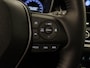Toyota Corolla Cross 2.0 High Power Hybrid First Edition - CAMERA - LENDENSTEUN BESTUURDERSSTOEL - 18 INCH LICHT METALEN VELGEN - PANORAMADAK - 4 SEIZOENENBANDEN - PARKEERSENSOREN VOOR/ ACHTER - NAVIGATIE - CLIMATE CONTROL - VOORSTOELEN VERWARMD - STUUR VERWARMD - ELEKTRISCHE ACHTERKLEP