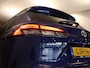 Toyota Corolla Cross 2.0 High Power Hybrid First Edition - CAMERA - LENDENSTEUN BESTUURDERSSTOEL - 18 INCH LICHT METALEN VELGEN - PANORAMADAK - 4 SEIZOENENBANDEN - PARKEERSENSOREN VOOR/ ACHTER - NAVIGATIE - CLIMATE CONTROL - VOORSTOELEN VERWARMD - STUUR VERWARMD - ELEKTRISCHE ACHTERKLEP