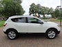 Nissan Qashqai 2.0 Acenta Ecc Cruisecontrol Panoramadak Achteruitrijcamera Navigatie Stoelverwarming Pdc Bleutooth Lm Velgen Trekhaak