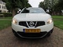 Nissan Qashqai 2.0 Acenta Ecc Cruisecontrol Panoramadak Achteruitrijcamera Navigatie Stoelverwarming Pdc Bleutooth Lm Velgen Trekhaak