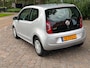 Volkswagen Up! 1.0 move up! BlueMotion met navigatie en airco