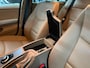 BMW 3-Serie 318i Business Line Automaat LEDER / NAVIGATIE