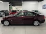 BMW 3-Serie 318i Business Line Automaat LEDER / NAVIGATIE