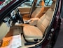 BMW 3-Serie 318i Business Line Automaat LEDER / NAVIGATIE