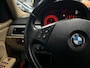 BMW 3-Serie 318i Business Line Automaat LEDER / NAVIGATIE