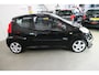 Peugeot 107 Peugeot 1.0 XS