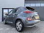 Hyundai Kona Electric EV Comfort 39 kWh ✓SOH 92.1% ✓Accugarantie ✓Navigatie ✓Camera ✓Apple CarPlay & Android Auto ✓Stuur- Stoelverwarming ✓Climate ✓Cruise