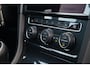 Volkswagen Golf 1.0 TSI Highline Business R | R-Line | Panoramadak | Active Info Display |  LED | Stoelverwarming | Trekhaak | Adaptieve Cruise Control