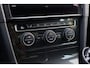 Volkswagen Golf 1.0 TSI Highline Business R | R-Line | Panoramadak | Active Info Display |  LED | Stoelverwarming | Trekhaak | Adaptieve Cruise Control