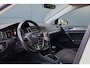Volkswagen Golf 1.0 TSI Highline Business R | R-Line | Panoramadak | Active Info Display |  LED | Stoelverwarming | Trekhaak | Adaptieve Cruise Control
