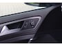 Volkswagen Golf 1.0 TSI Highline Business R | R-Line | Panoramadak | Active Info Display |  LED | Stoelverwarming | Trekhaak | Adaptieve Cruise Control