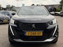 Peugeot 2008 1.2 PureTech GT-Line TREKHAAK | LEDER | AWD | 360 GRADEN CAMERA | STOELVERWARMING | STUURVERWARMING | PANORAMADAK | NAVIGATIE | LED | DODEHOEK DETECTIE | APPLE CARPLAY / ANDROID AUTO | ADAPTIEVE CRUISECONTROL |
