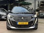 Peugeot 2008 1.2 PureTech GT-Line TREKHAAK | LEDER | AWD | 360 GRADEN CAMERA | STOELVERWARMING | STUURVERWARMING | PANORAMADAK | NAVIGATIE | LED | DODEHOEK DETECTIE | APPLE CARPLAY / ANDROID AUTO | ADAPTIEVE CRUISECONTROL |