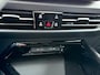 Volkswagen Golf 1.5 eTSI R-Line Pano/HuD/IQ.Light/Camera