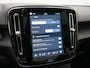 Volvo XC40 Recharge Ultimate 69 kWh 231pk Dealer O.H. | Panodak | Warmtepomp | 360 Camera | Adaptive Cruise | Harman / Kardon | Sportstoelen Memory & Verwarmd | Blis | Keyless | Pilot Assist | Apple Carplay | Stuur Verwarmd | Google Assistent & | 20"L.M |