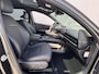 Hyundai Ioniq 6 Lounge 77.4 kWh / Dealer onderhouden / Fabrieksgarantie tot 05-2030 / Accu SoH 100% / Leder / Digitale buitenspiegels / Schuifdak / HUD / Elektrische stoelen & klep / Camera 360° / Stoelventilatie / Stuur-, stoel- & achterbankverwarming / 20" LM wielen & All Season Banden /