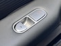 Hyundai Ioniq 6 Lounge 77.4 kWh / Dealer onderhouden / Fabrieksgarantie tot 05-2030 / Accu SoH 100% / Leder / Digitale buitenspiegels / Schuifdak / HUD / Elektrische stoelen & klep / Camera 360° / Stoelventilatie / Stuur-, stoel- & achterbankverwarming / 20" LM wielen & All Season Banden /