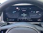 Hyundai Ioniq 6 Lounge 77.4 kWh / Dealer onderhouden / Fabrieksgarantie tot 05-2030 / Accu SoH 100% / Leder / Digitale buitenspiegels / Schuifdak / HUD / Elektrische stoelen & klep / Camera 360° / Stoelventilatie / Stuur-, stoel- & achterbankverwarming / 20" LM wielen & All Season Banden /