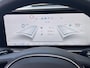 Hyundai Ioniq 6 Lounge 77.4 kWh / Dealer onderhouden / Fabrieksgarantie tot 05-2030 / Accu SoH 100% / Leder / Digitale buitenspiegels / Schuifdak / HUD / Elektrische stoelen & klep / Camera 360° / Stoelventilatie / Stuur-, stoel- & achterbankverwarming / 20" LM wielen & All Season Banden /