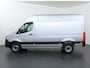 Mercedes-Benz eSprinter 314 L2 Pro 81kWh 100% elektrisch | 2000kg Trekhaak | 115Kw/u DC Snelladen | Smartphone integratie pakket | Carplay | Camera | Comfort bestuurdersstoel |