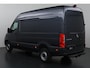 Mercedes-Benz eSprinter 414 | L2 H2 | PRO | 81kWh | CRUISE CONTROL | 3-ZITS | APPLE CARPLAY / ANDROID AUTO | STANDKACHEL | PARKEERCAMERA | 115 KWH SNELLADEN | TREKHAAK