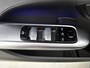 Mercedes-Benz C-klasse 300 e Business Solution AMG | Panoramadak | Trekhaak | 360° camera | Nightpakket | Multispaaks velgen | Inclusief 24 maanden MB Certified garantie voor Europa.
