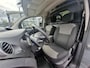 Renault Kangoo 1.5 Blue dCi 95 Comfort Maxi | Parkeersensoren Achter | Airco | DAB | Elektrische Ramen Voor | Zijschuifdeur Rechts |