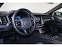 Volvo V60 T6 Recharge AWD Ultimate Dark - IntelliSafe Assist & Surround - 360º Camera - Adaptieve LED koplampen - Verwarmde voorstoelen, stuur & achterbank - Parkeersensoren voor & achter - Elektr. bedienb. voorstoelen met geheugen - Inklapbare trekhaak - 19' LMV