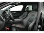 Volvo V60 B3 R-Design | Camera | Stoel & Stuurverwarming | Carplay | Half leder | Full LED | PDC | Memory | Keyless | Navigatie