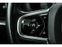 Volvo V60 B3 R-Design | Camera | Stoel & Stuurverwarming | Carplay | Half leder | Full LED | PDC | Memory | Keyless | Navigatie