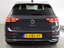 Volkswagen Golf Style 1.5 TSI STYLE │150pk-COMPLEET-CarPlay-ACC-Camera-Stoelverwarming Een zeer complete Golf Style en voorzien van populaire opties