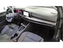 Volkswagen Golf Style 1.5 TSI STYLE │150pk-COMPLEET-CarPlay-ACC-Camera-Stoelverwarming Een zeer complete Golf Style en voorzien van populaire opties