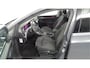 Volkswagen Golf Style 1.5 TSI STYLE │150pk-COMPLEET-CarPlay-ACC-Camera-Stoelverwarming Een zeer complete Golf Style en voorzien van populaire opties