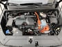 Hyundai Santa Fe 1.6 T-GDI PHEV Premium Sky 7P / Dealer onderhouden / 7 persoons / Accu SoH 100 % / 1.350 kg trekgewicht / Leder / Stoelventilatie / Stuur-, stoel- en achterbankverwarming / Camera 360° / Apple Carplay Android / 19" LM wielen /