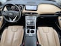 Hyundai Santa Fe 1.6 T-GDI PHEV Premium Sky 7P / Dealer onderhouden / 7 persoons / Accu SoH 100 % / 1.350 kg trekgewicht / Leder / Stoelventilatie / Stuur-, stoel- en achterbankverwarming / Camera 360° / Apple Carplay Android / 19" LM wielen /