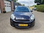 Nissan Micra 1.2 Automaat -Airco Nieuwe APK.